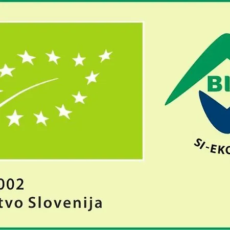 Nyaraló House In Istria In Pristine Nature Šmarje