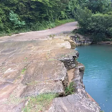 House In Istria In Pristine Nature Nyaraló