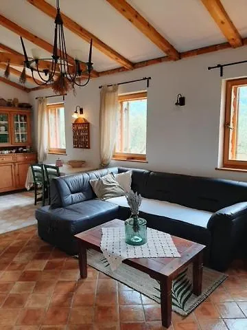 House In Istria In Pristine Nature 度假居 Šmarje