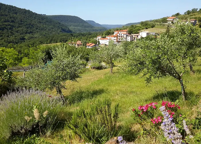 度假居 House In Istria In Pristine Nature Šmarje