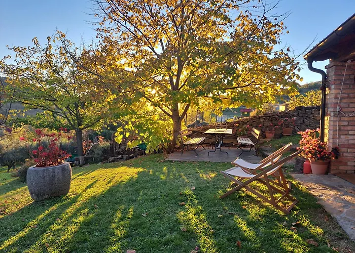 House In Istria In Pristine Nature 度假居 *